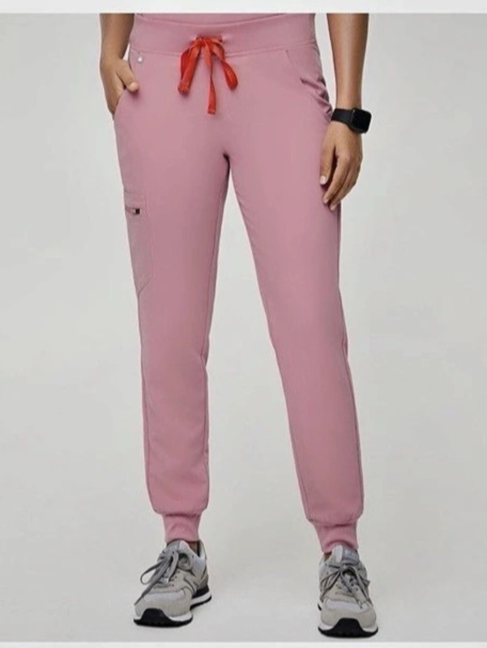 FIGS Zamora Joggers Scrub Pants Women’s Small Chalk Pink